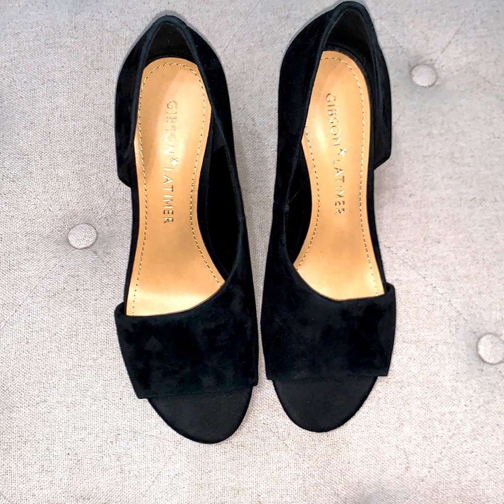 Black suede heels